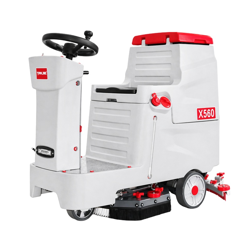 赤峰坦洁驾驶式洗地机X560